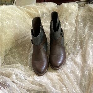 Women's Brown Leather Ankle Boots